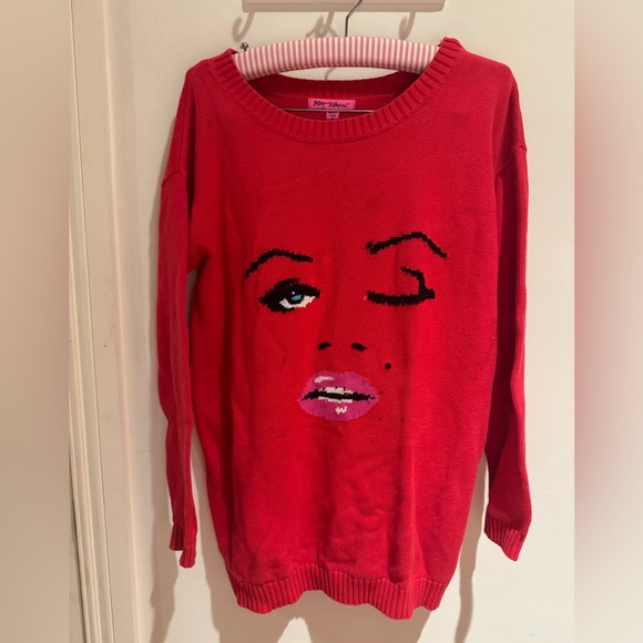 Betsey Johnson Sweaters - Vintage Betsey Johnson red sweatshirt